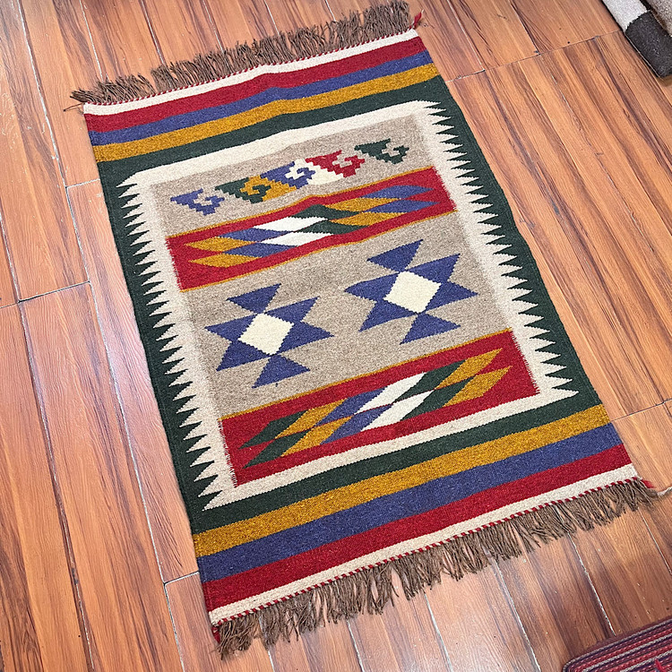 گلیم دورو دستبافت