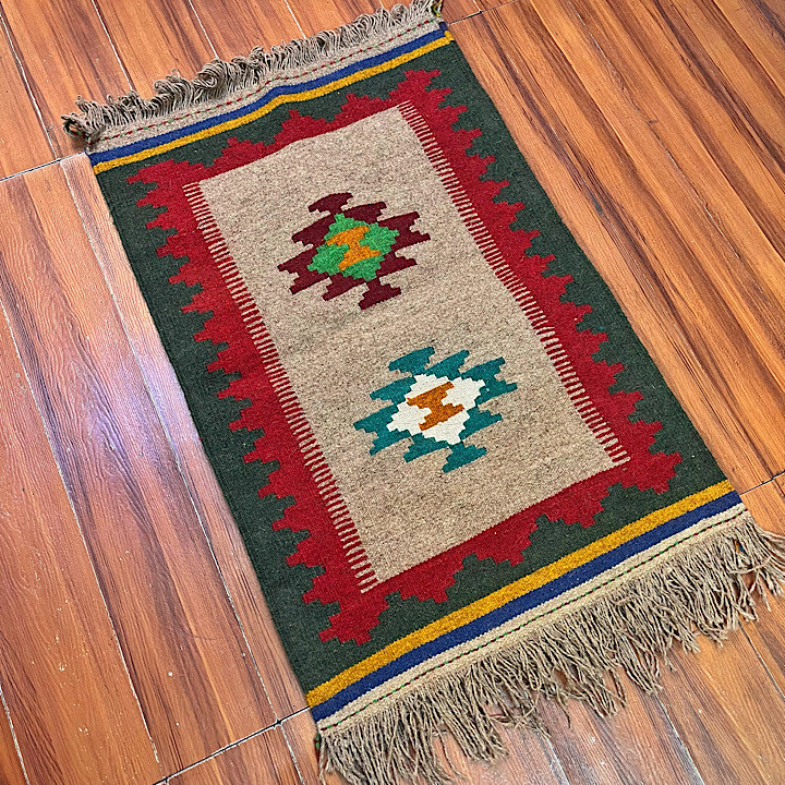 گلیم دورو دستبافت پشمی