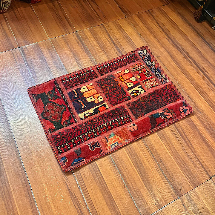 پادری فرش چهل تیکه کلاژ