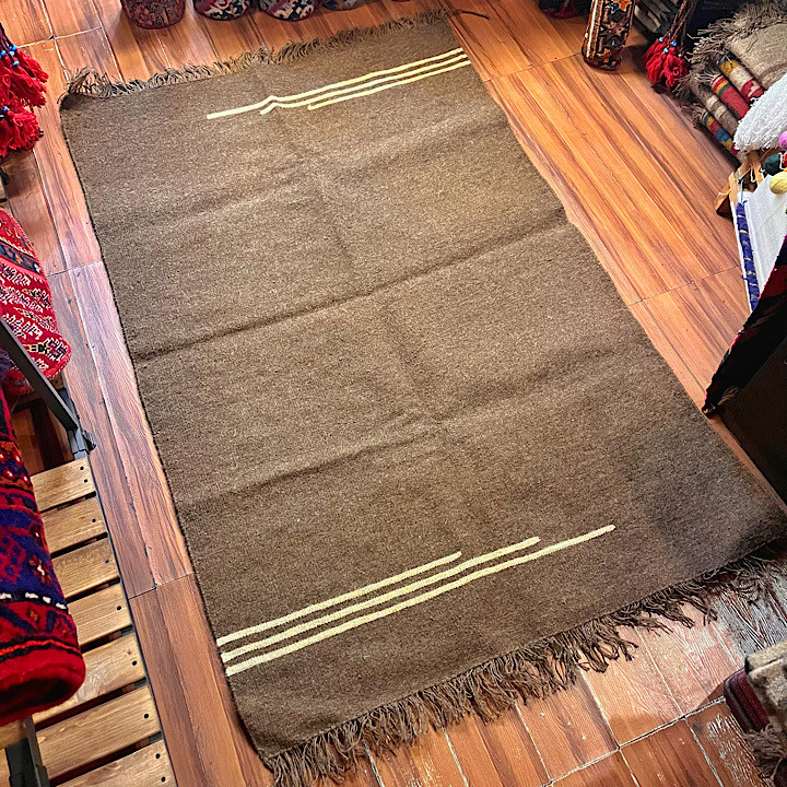 گلیم دورو دستبافت پشمی