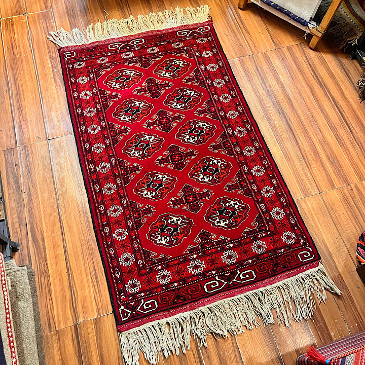 فرش دستبافت ترکمن