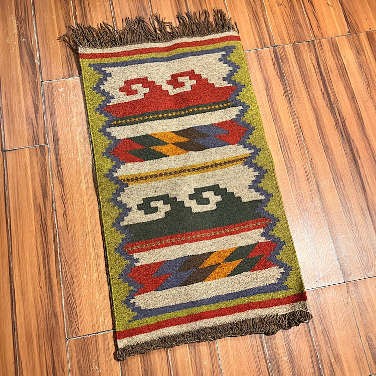 گلیم دستبافت پشمی دورو