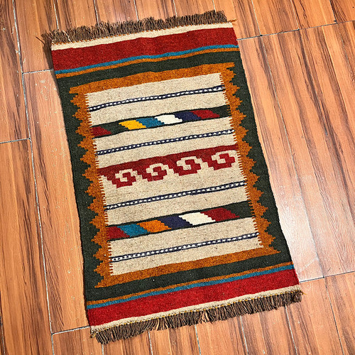 گلیم دستبافت پشمی دوروبافت