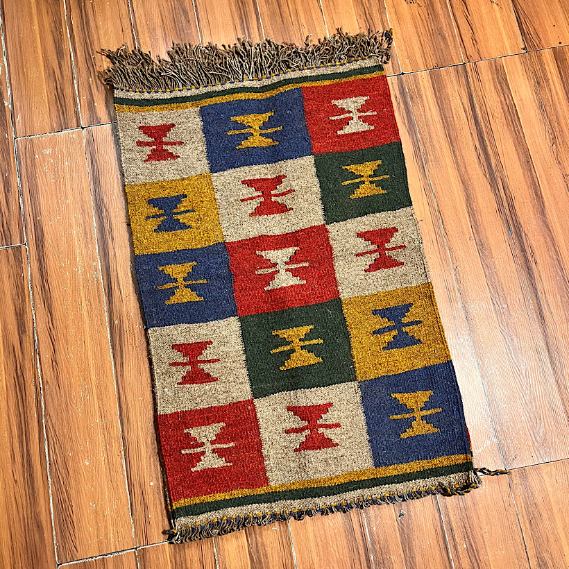 گلیم دستبافت پشمی دوروبافت