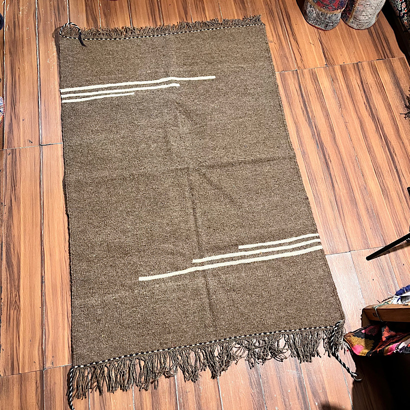 گلیم پشمی دستبافت دورو