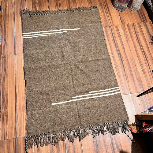 گلیم پشمی دستبافت دورو