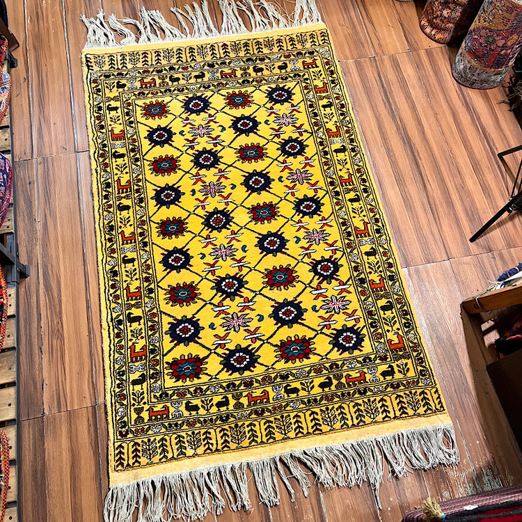 فرش دستبافت عشایری خراسان بافت