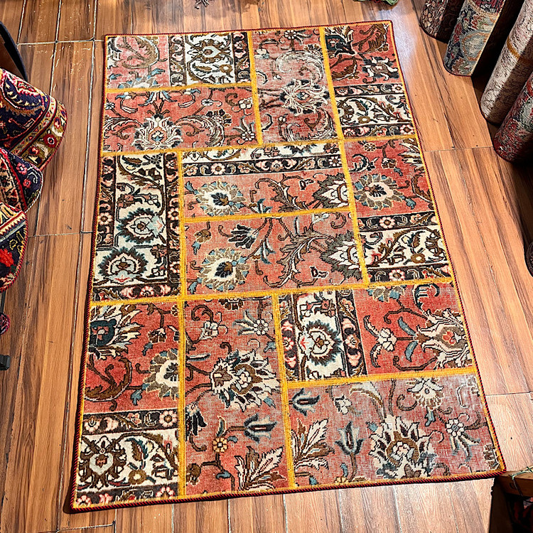 فرش چهلتیکه کلاژ وینتیجی